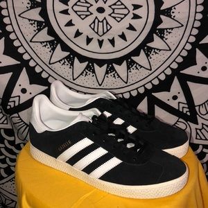 Women’s fashion athletic sneakers- Adida’s